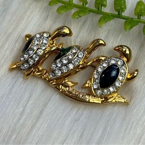 Vintage turtle faceted rhinestones enamel gold tone brooch